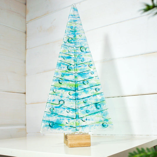 fused glass xmas
Christmas decoration
glass decoration
glass christmas tree
Xmas decoration
freestanding tree
blue green xmas tree
christmas ornament
holiday decor
christmas gift idea
christmas present
christmas eve box
seaglass christmas