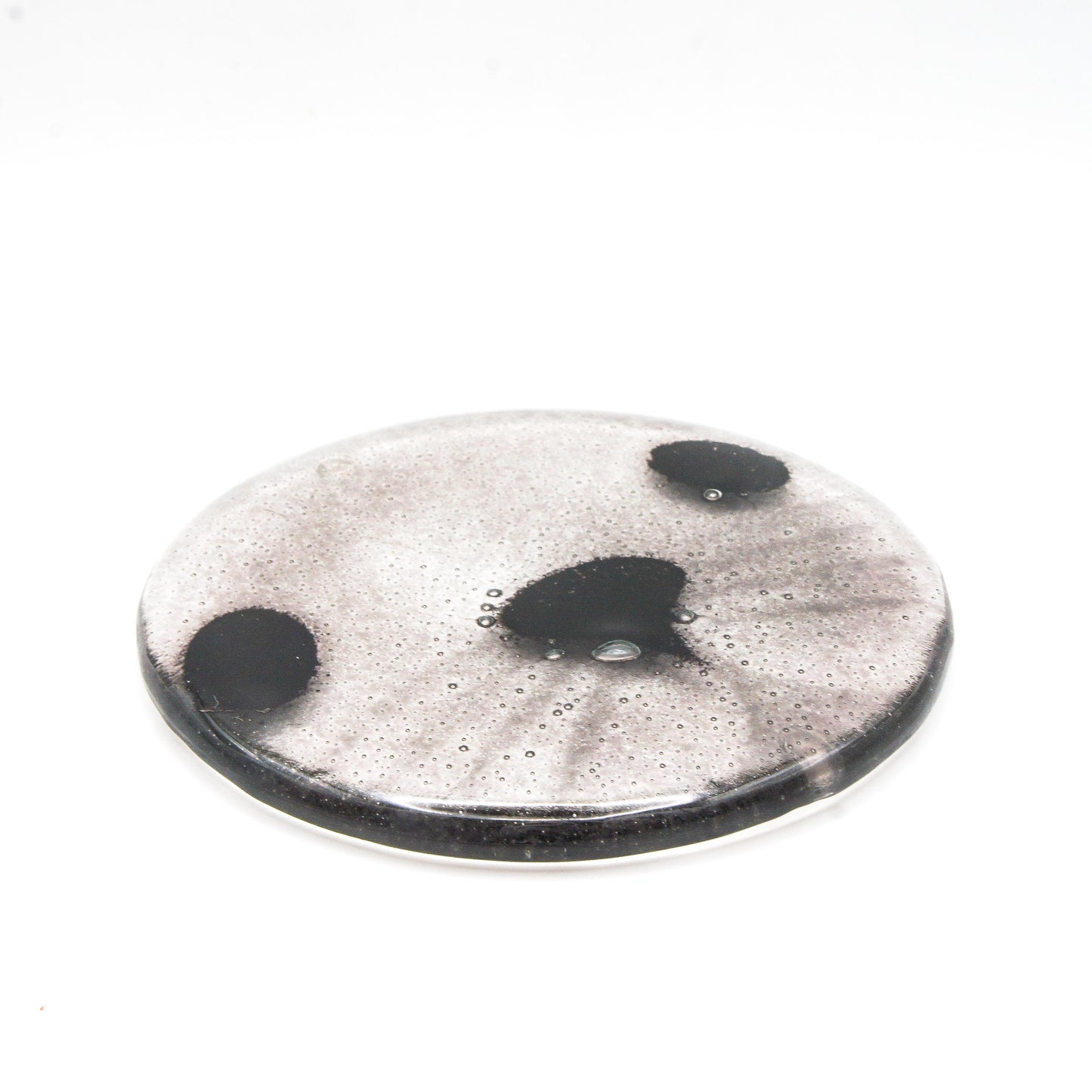 seal fused glass coaster
round coaster
handmade coaster seal
tile coaster seal face
house warming gift
beach house decor
black grey coaster
gift for her
handmade glass
seaside gifts
sea glass art
coffee table decor
nautical decor
set of 2 coasters